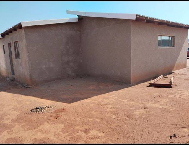 2 BEDROOM HOUSE FOR SALE IN MANKWENG